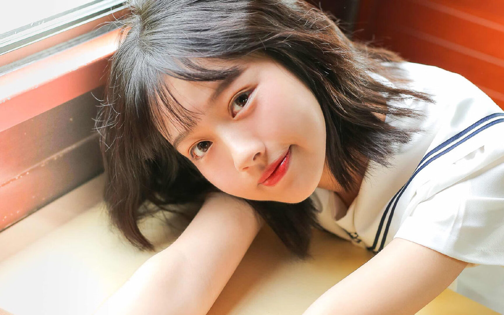 暴力美学的双重奏，当卢卡库冲垮防线的时刻，阿尔及利亚人正在肢解马德里竞技